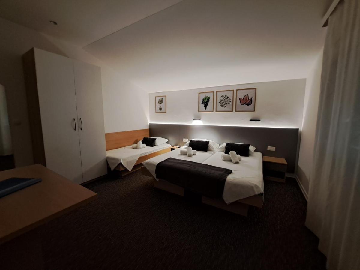 Rooms Zvonimir Stobrec Luaran gambar