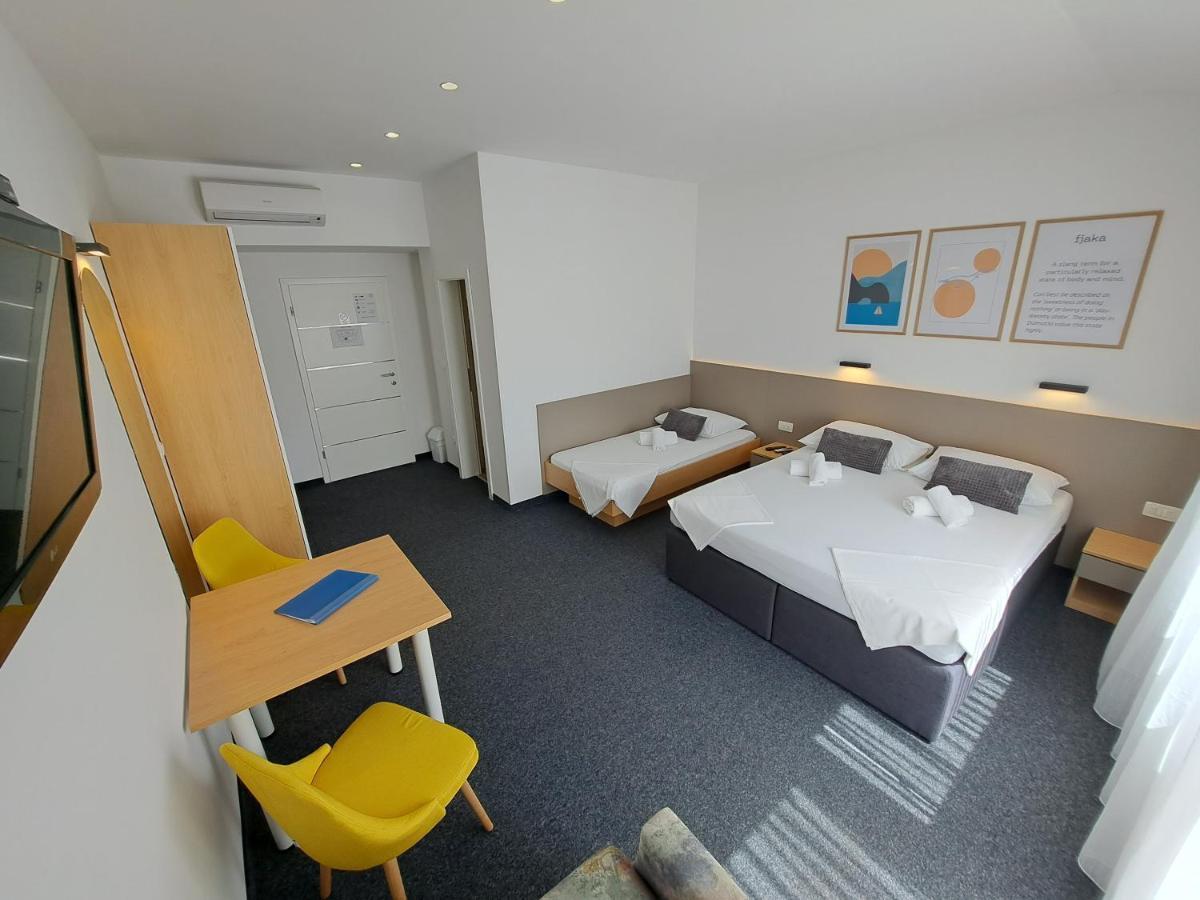 Rooms Zvonimir Stobrec Luaran gambar